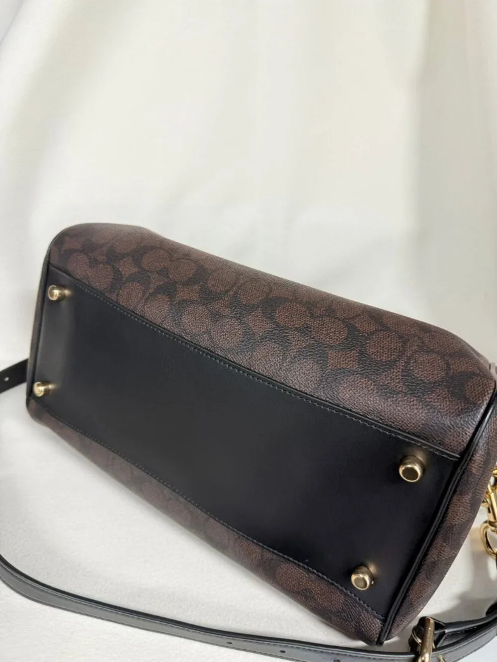 coach Rowan Large Satchel Bag In Signature Canvas cey74